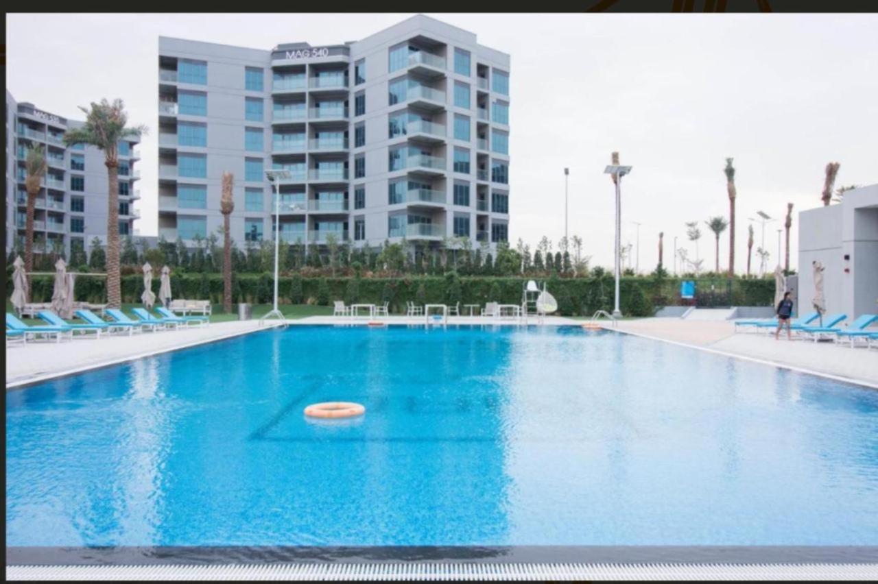 Elite Lux Holiday Homes - Cozy & Stylish 1 Bedroom With Huge Pools & World Class Gym 두바이 외부 사진