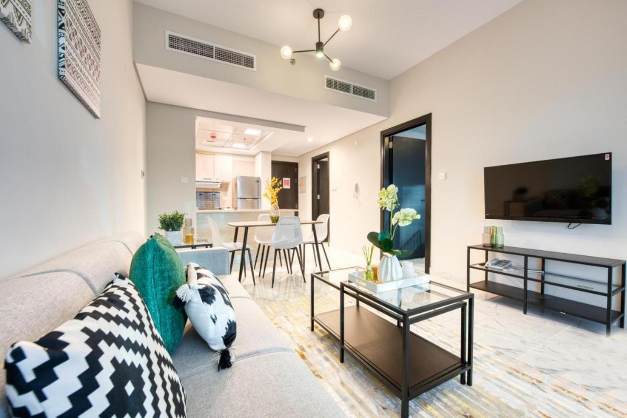 Elite Lux Holiday Homes - Cozy & Stylish 1 Bedroom With Huge Pools & World Class Gym 두바이 외부 사진
